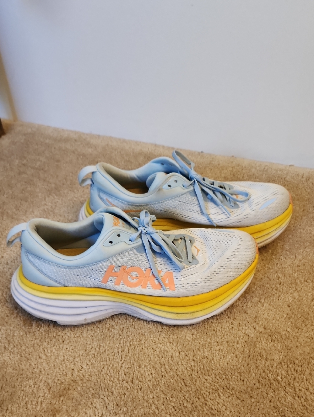 Hoka Bondi 8